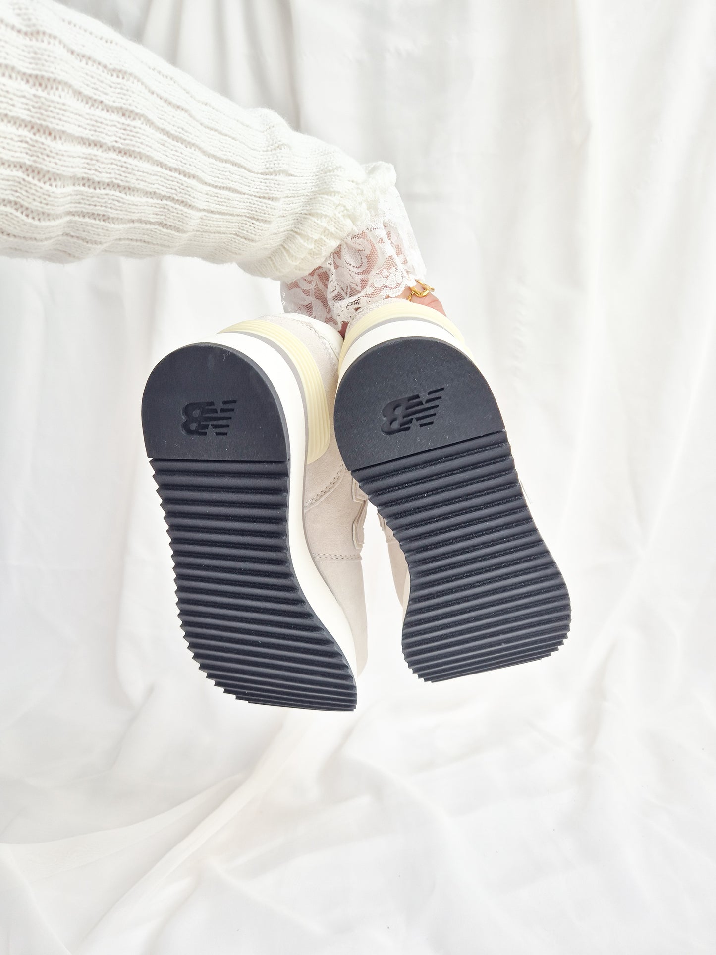 574 Beige White