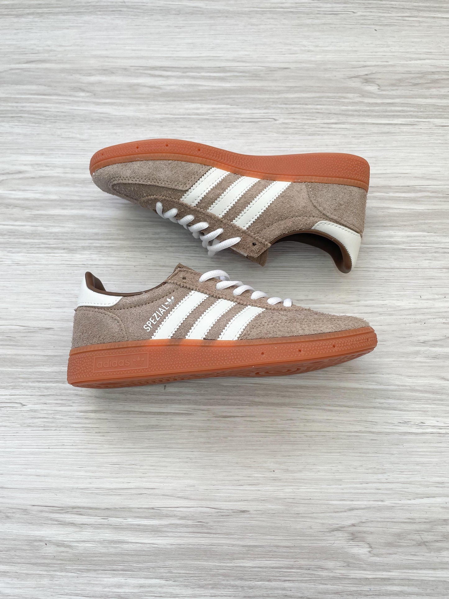 Spezial Strata Gum