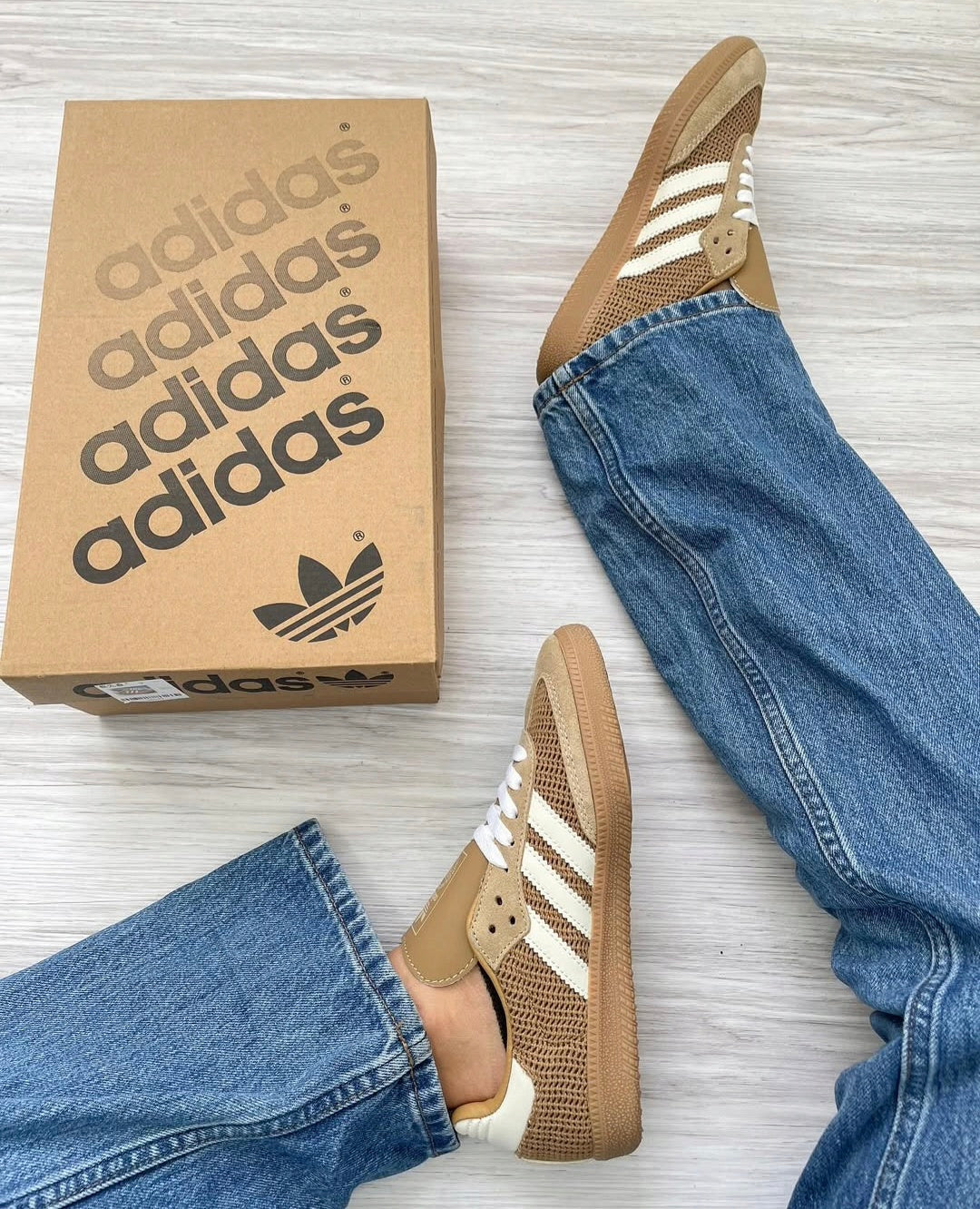 Samba OG cardboard