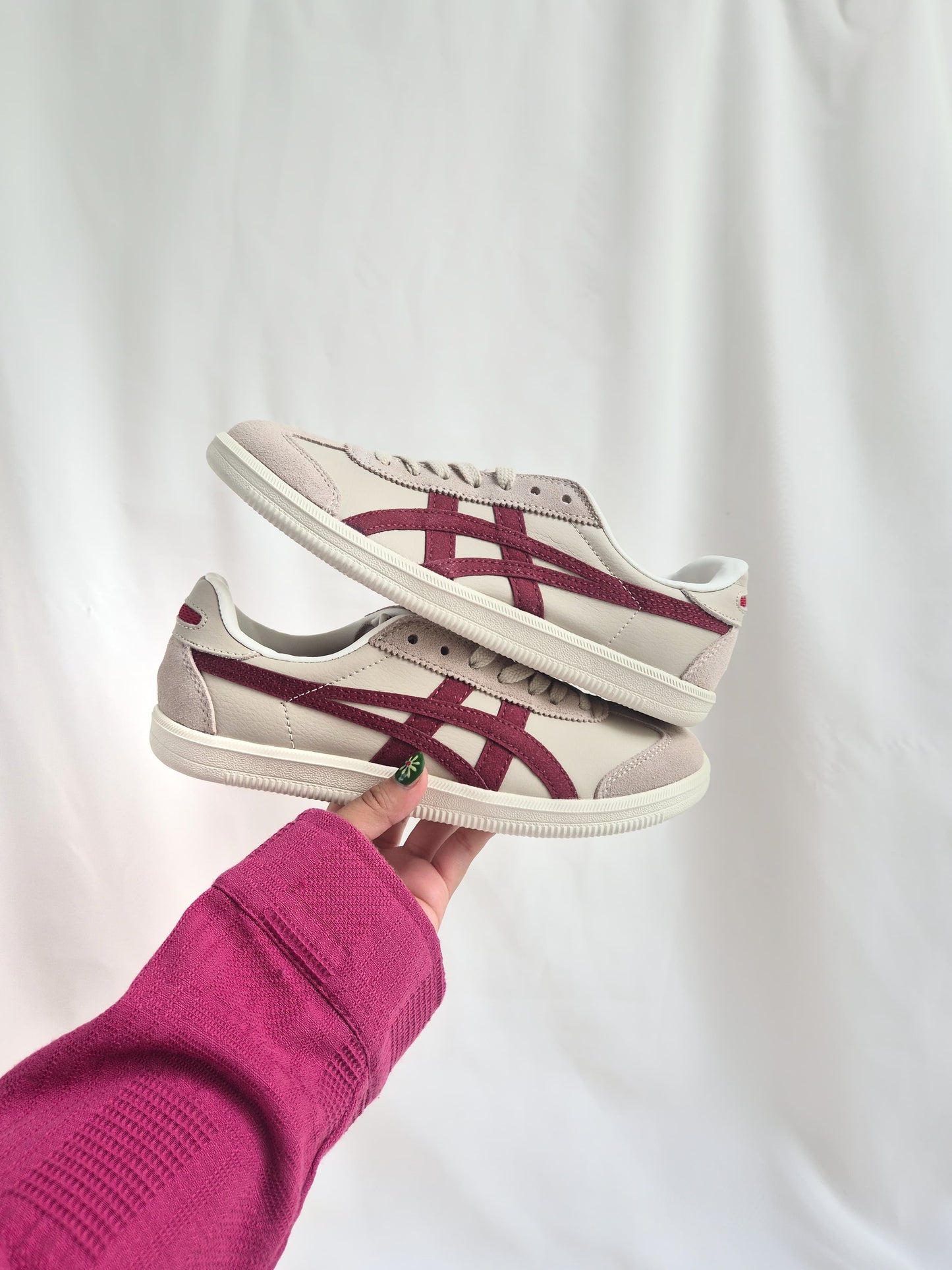 Onitsuka Tiger Beige Red