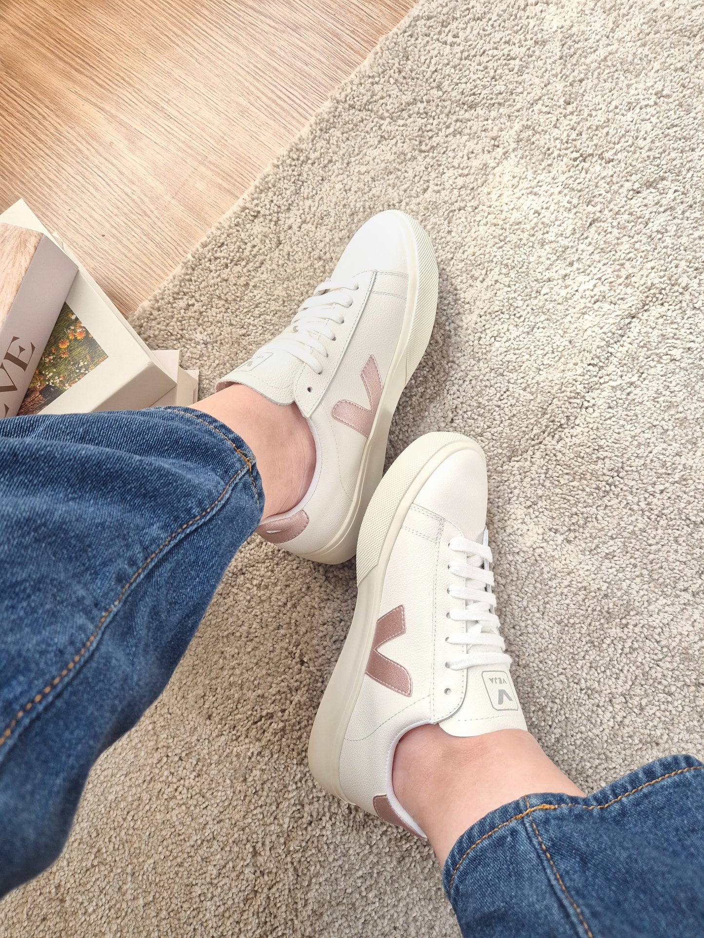 Veja White Pink/Gold