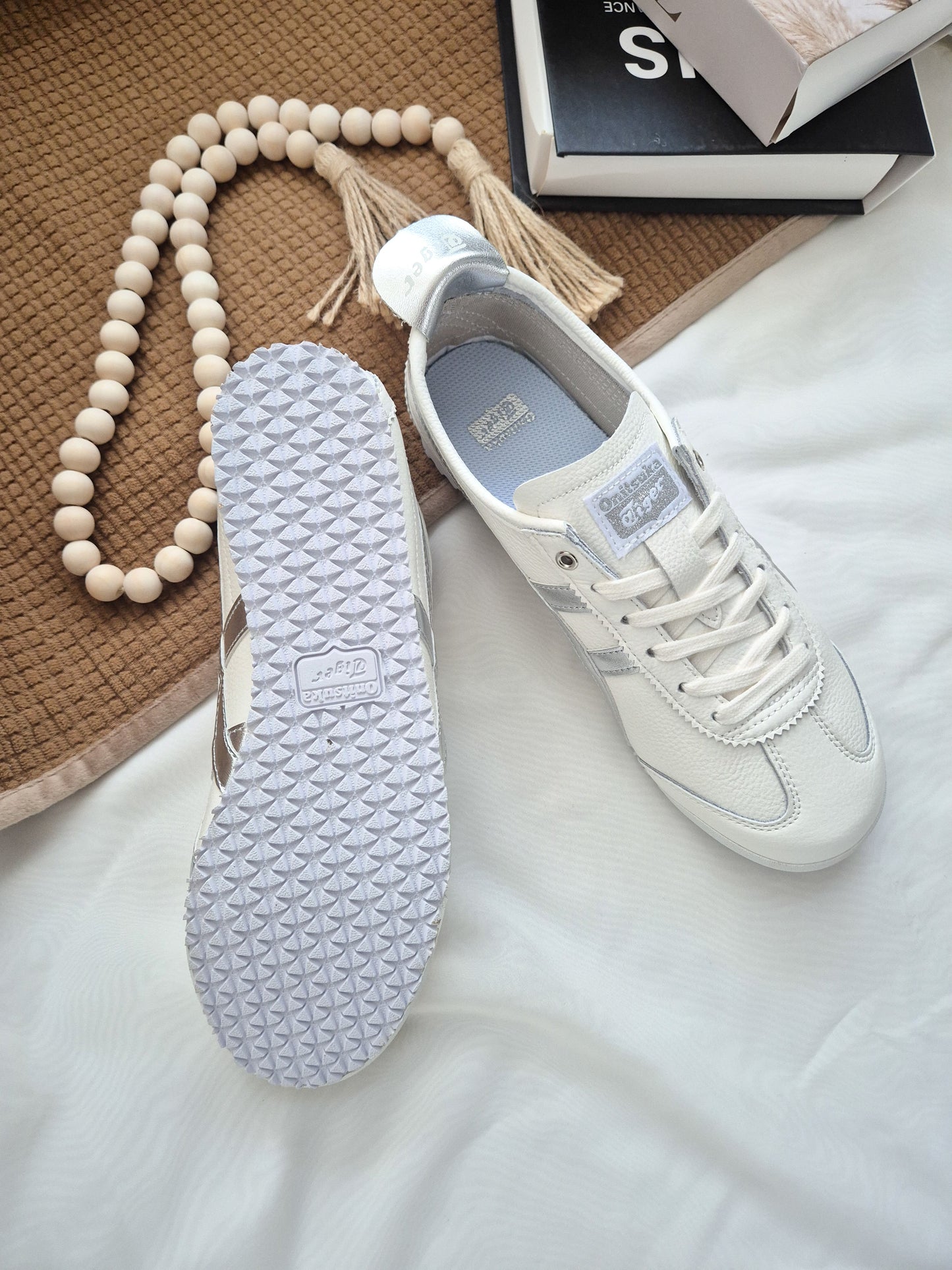 Onitsuka Tiger White/Silver