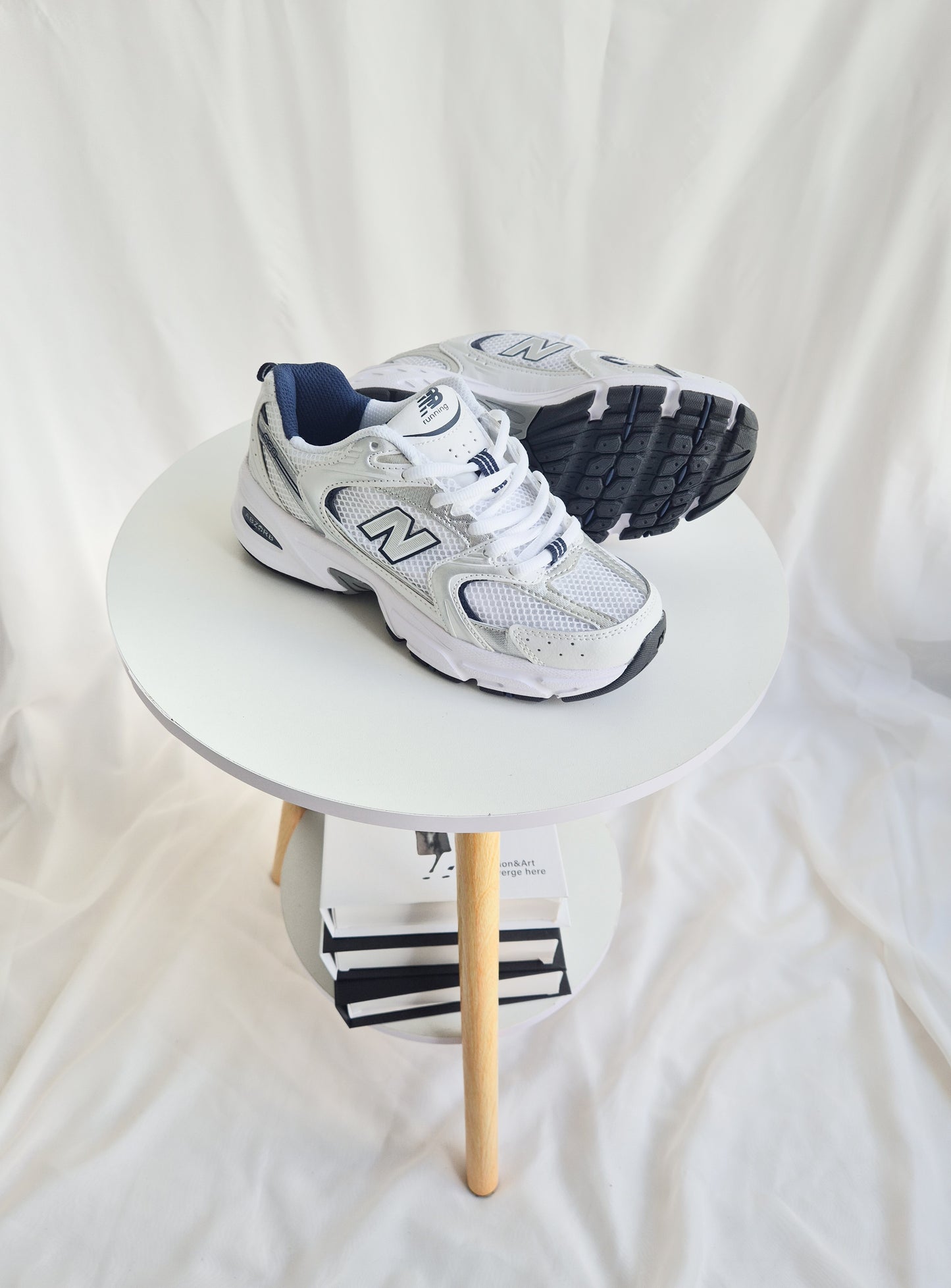 NB 530 Grey (Dark blue)