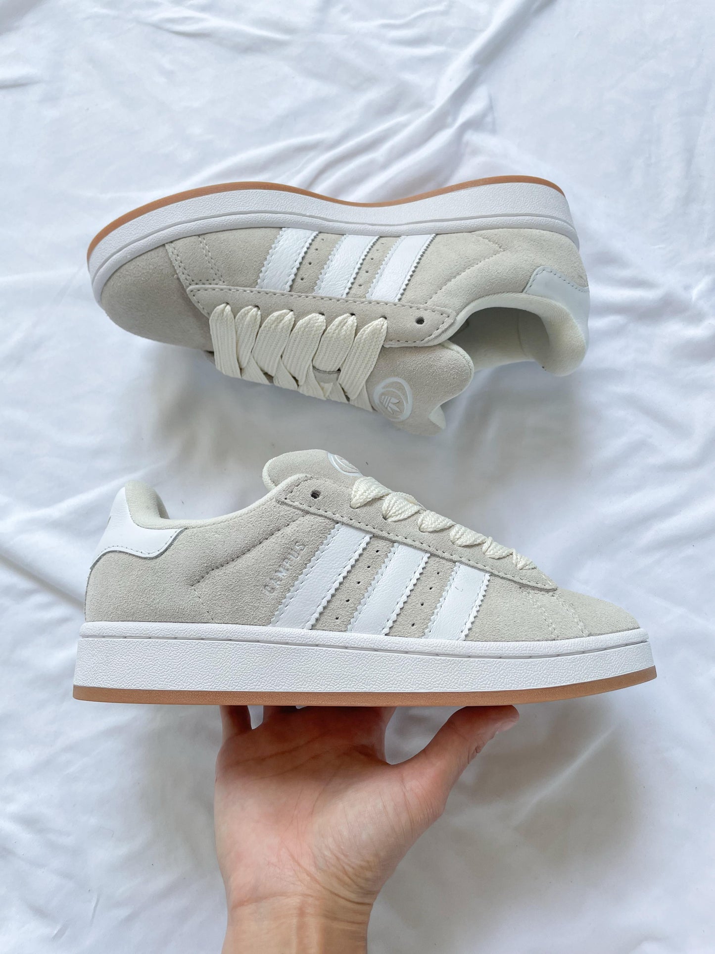 Campus 00s Beige