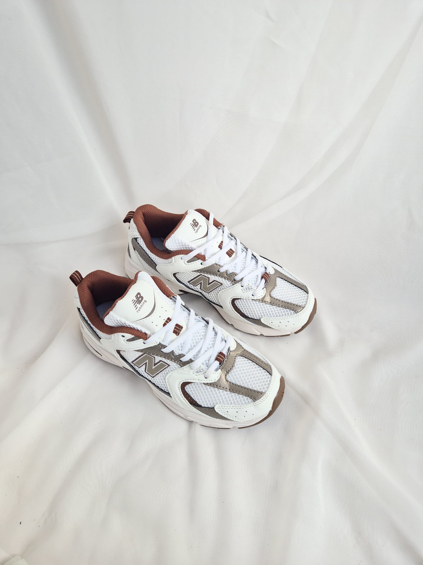 530 White Brown