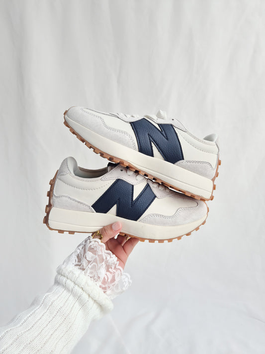 NB 327 White & blue Navy