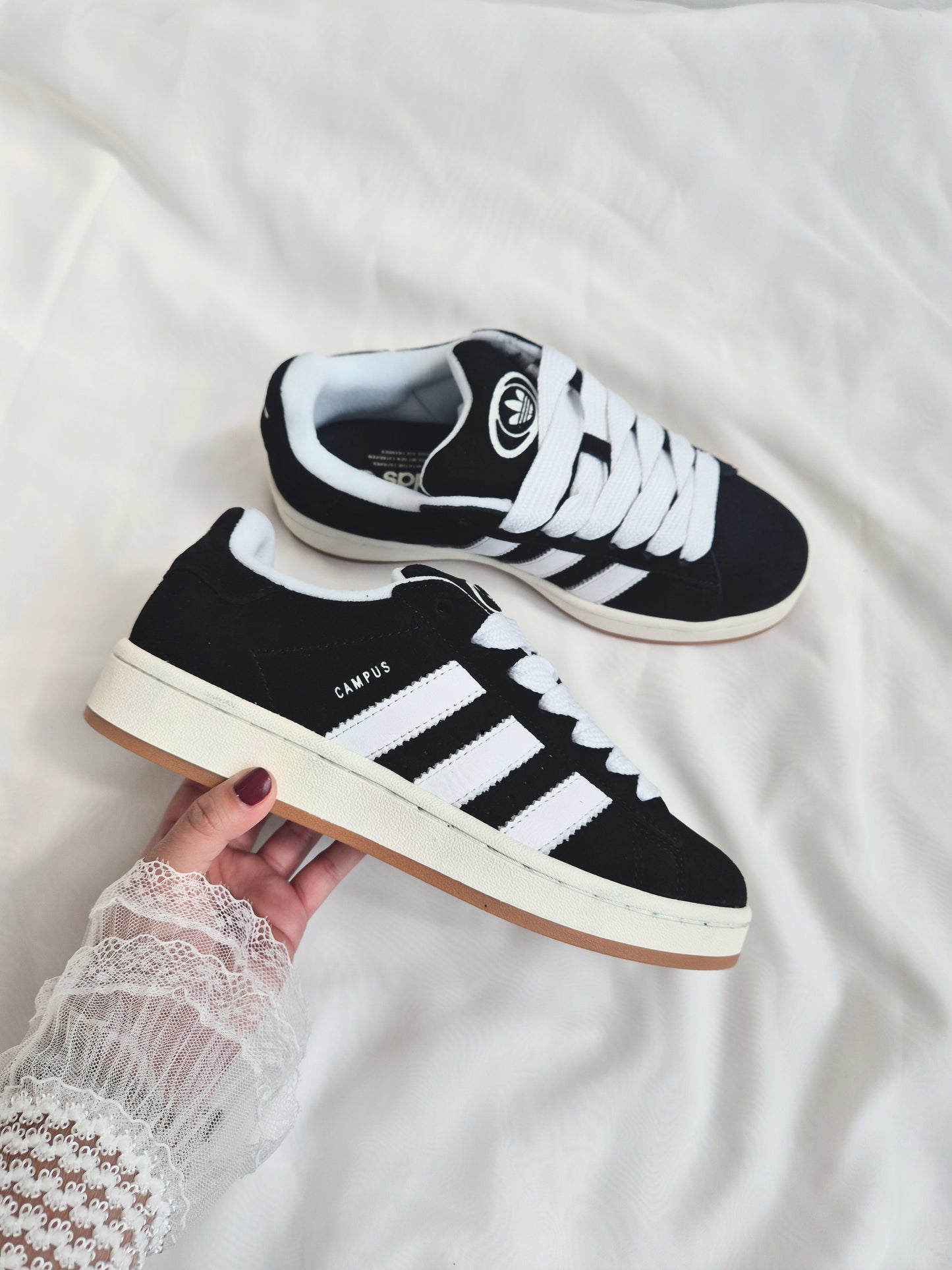 Adidas campus black 00s