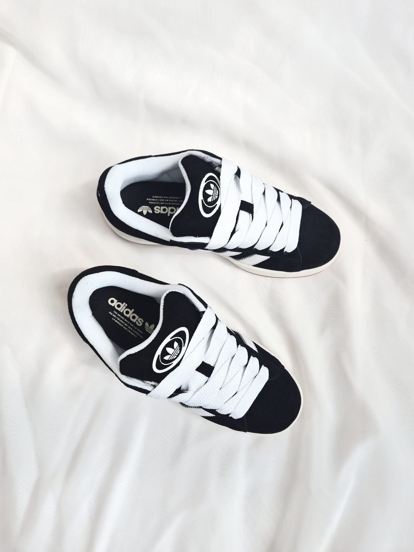 Adidas campus black 00s