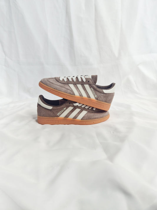 Spezial Strata Gum