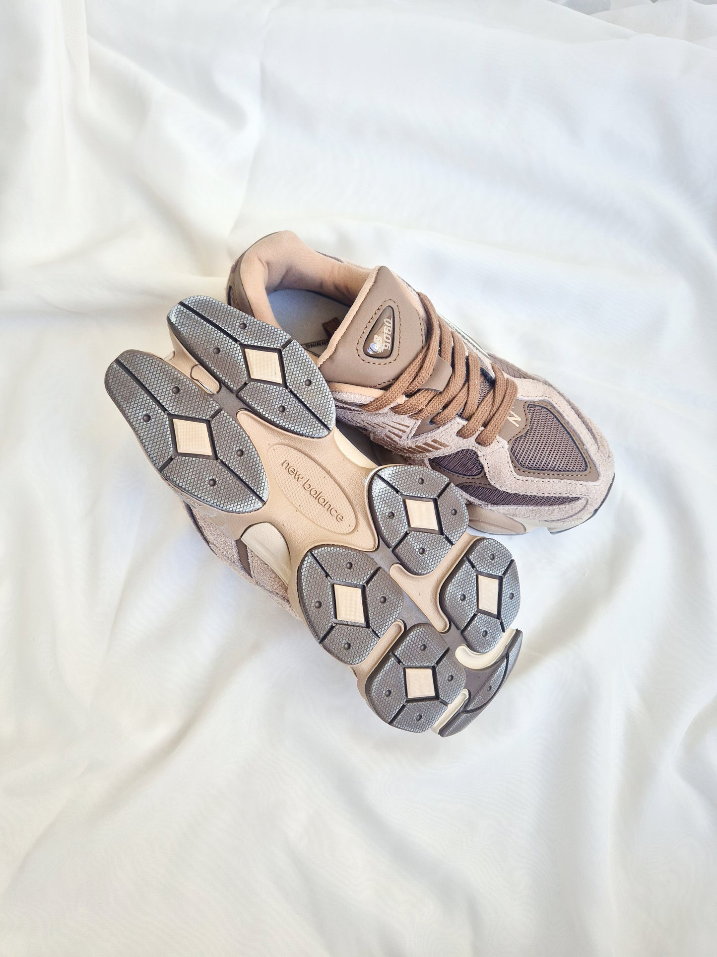 New balance 9060 Mushroom brown