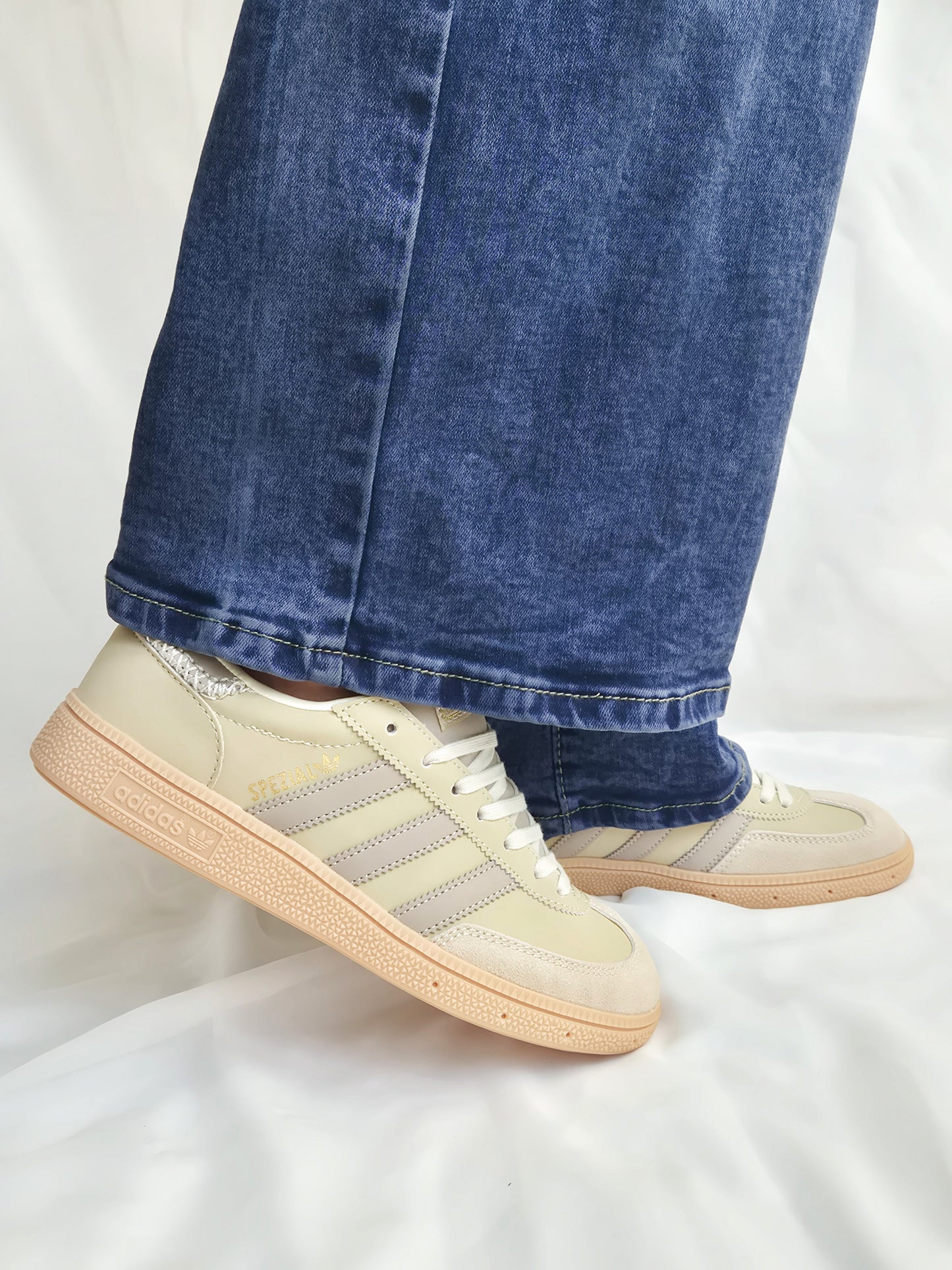 Adidas spezial cream wonder beige
