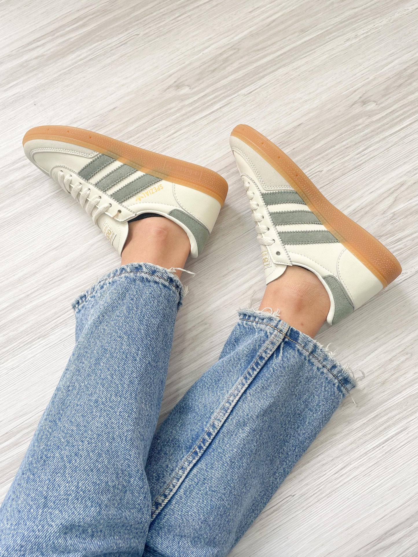 Spezial Silver Green