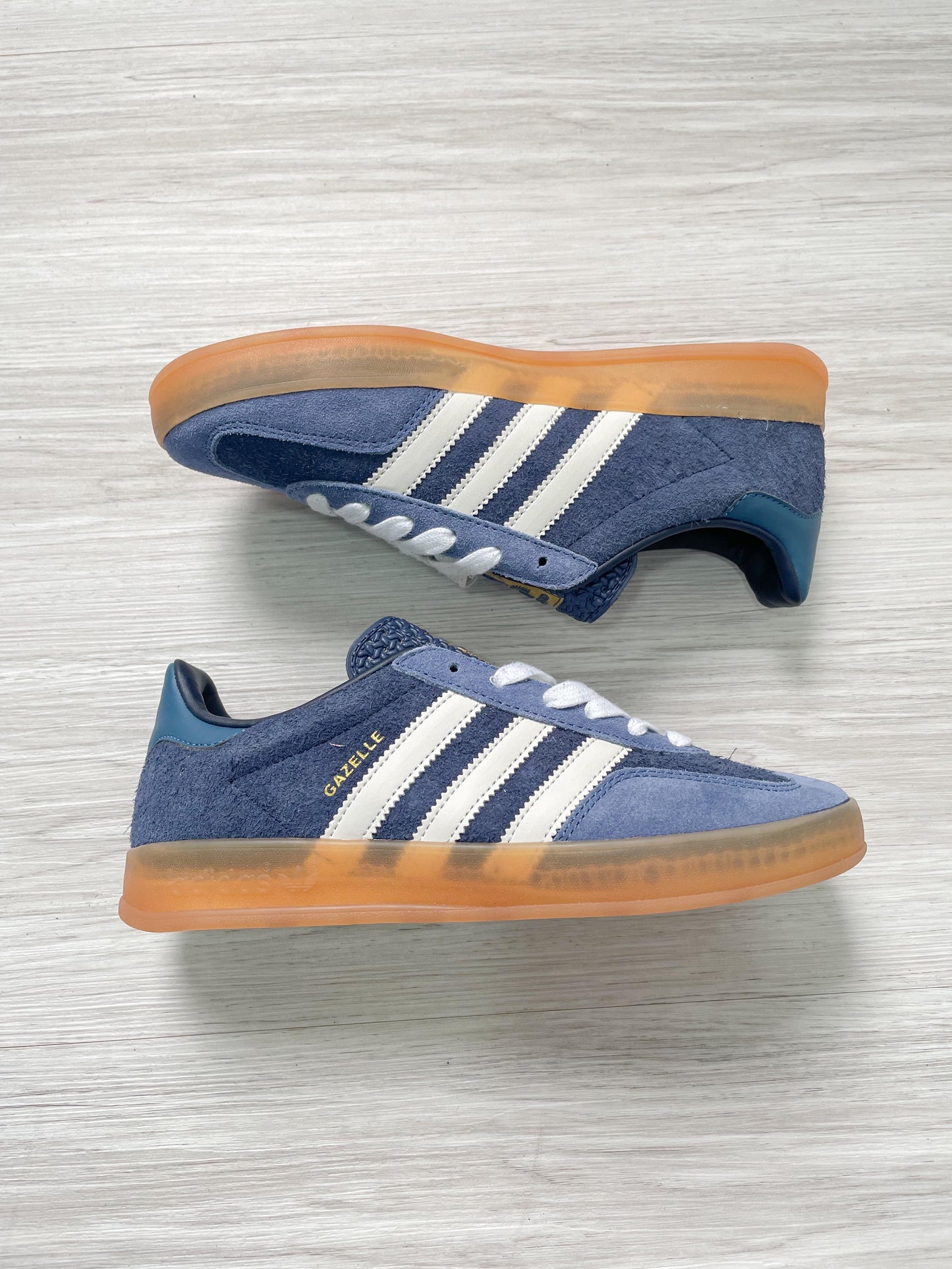 Gazelle Indoor Dark Blue Bliss