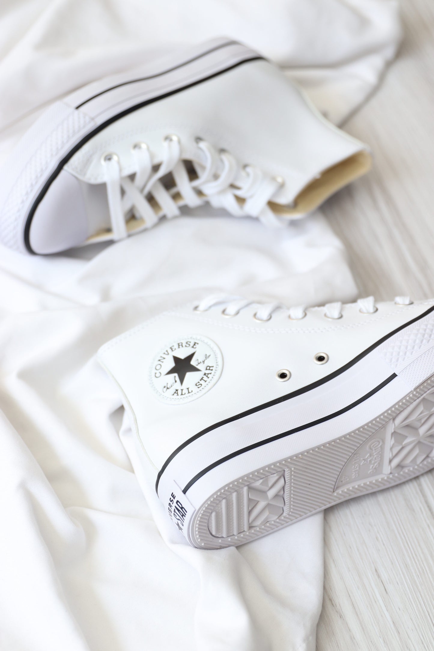 Plataforma White Cuero ( Con Plataforma)