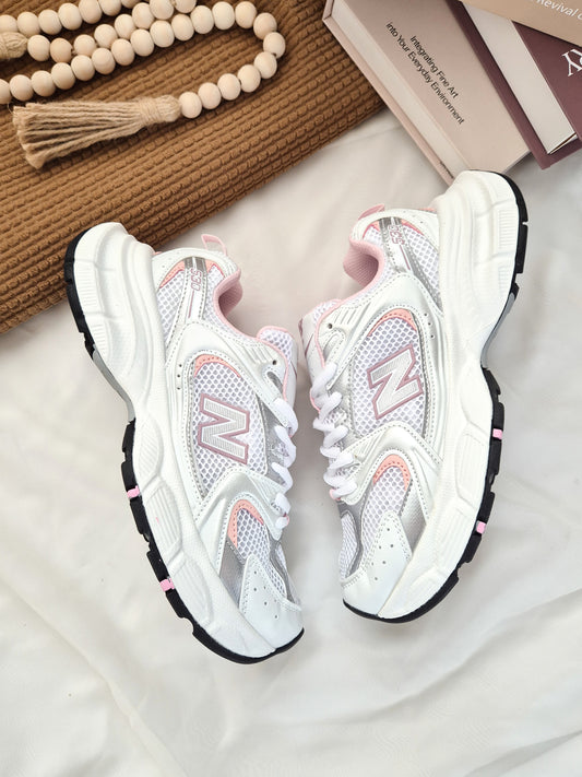 NB 530 Cloud Pink