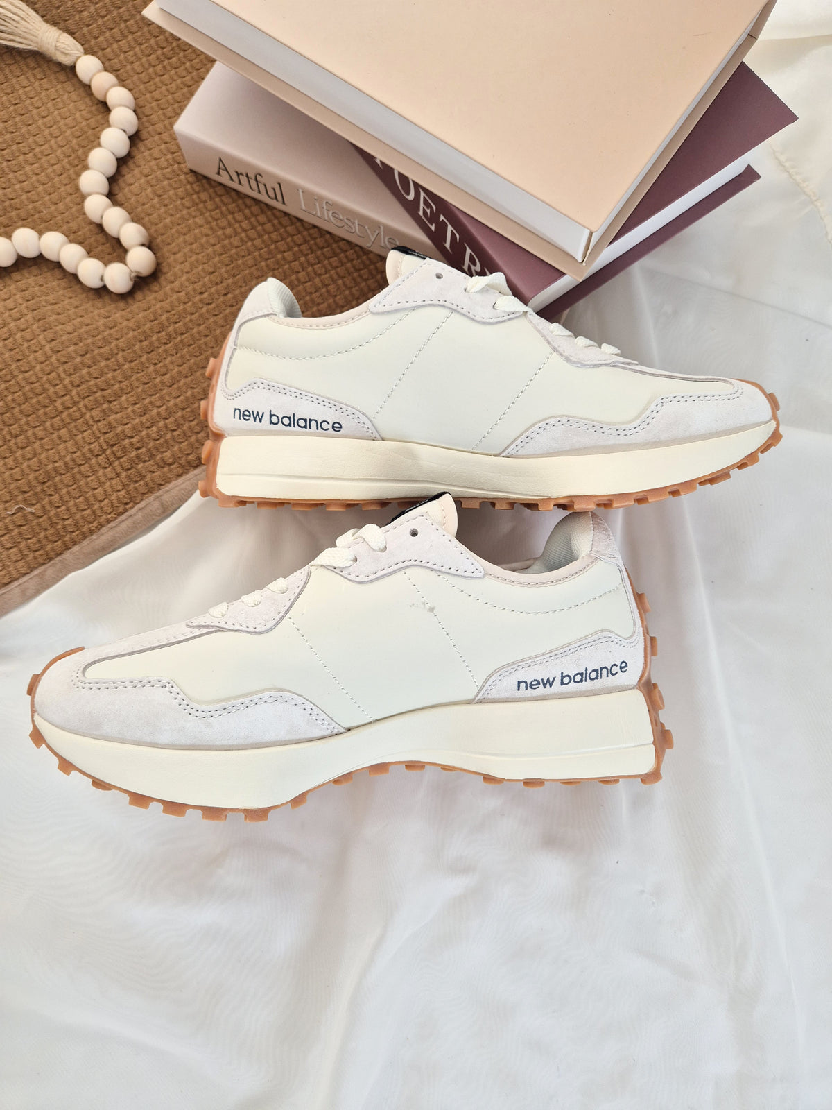 NB 327 White & blue Navy