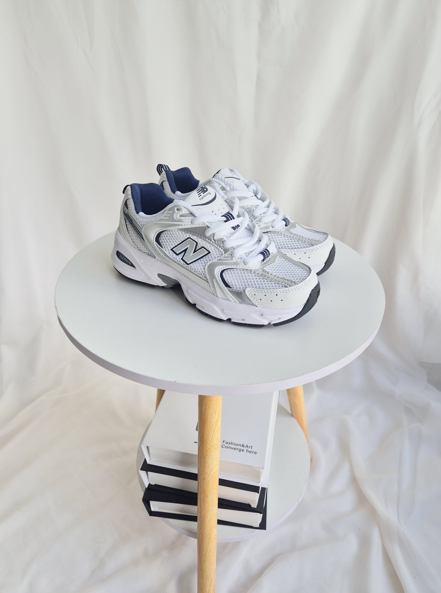NB 530 Grey (Dark blue)