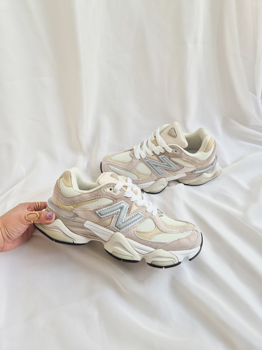 9060 Beige/ Brown