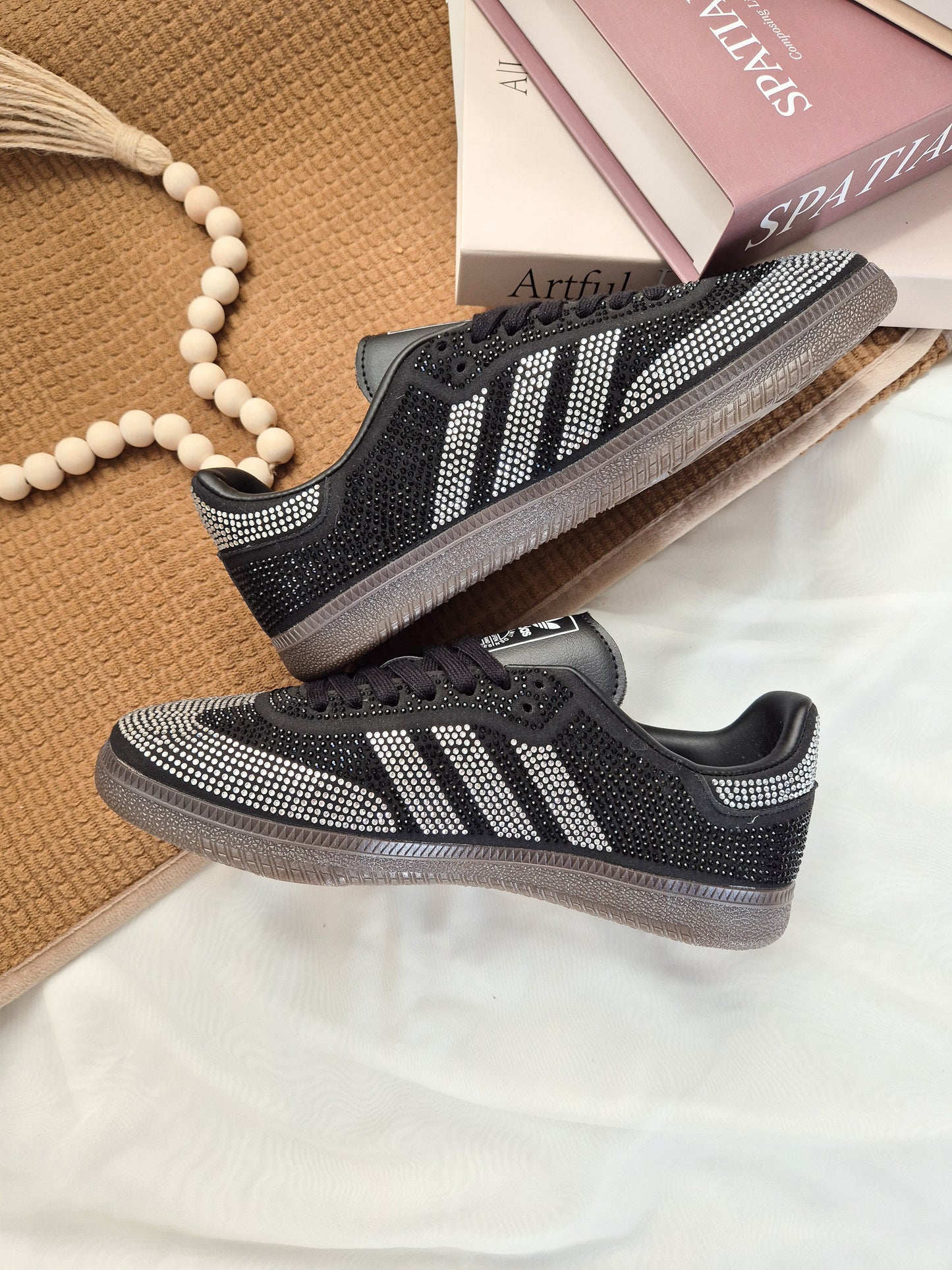 Samba Crystal Black