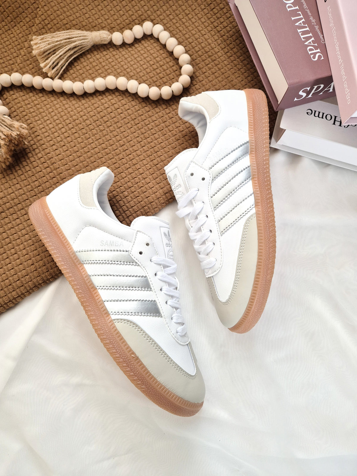 Samba Og Cloud White