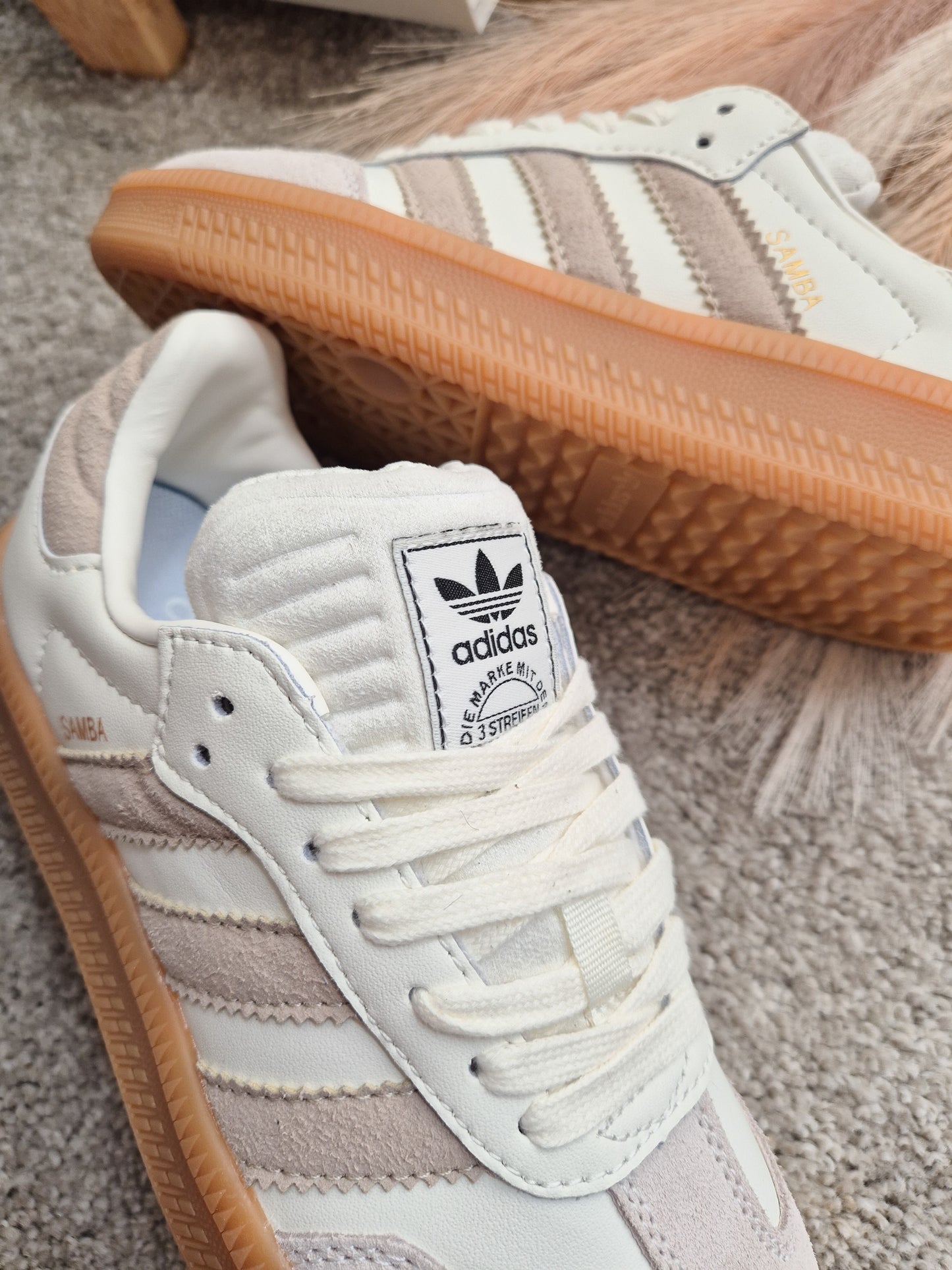 Samba XLG Soft White