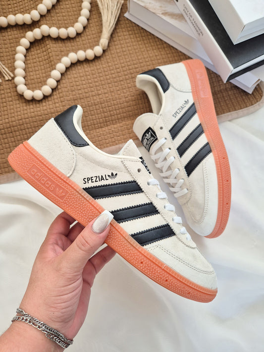 Handball Spezial Core Black