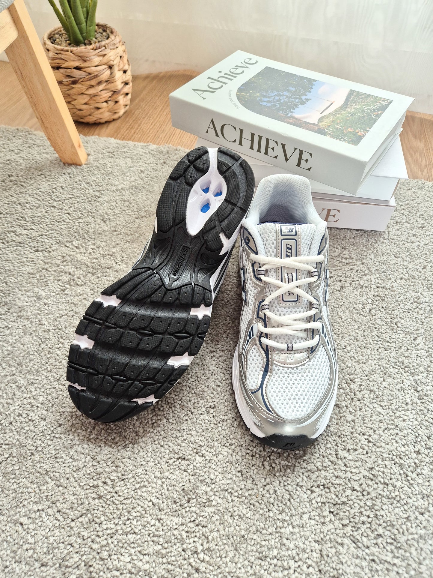 NB 740White Shadow/Grey