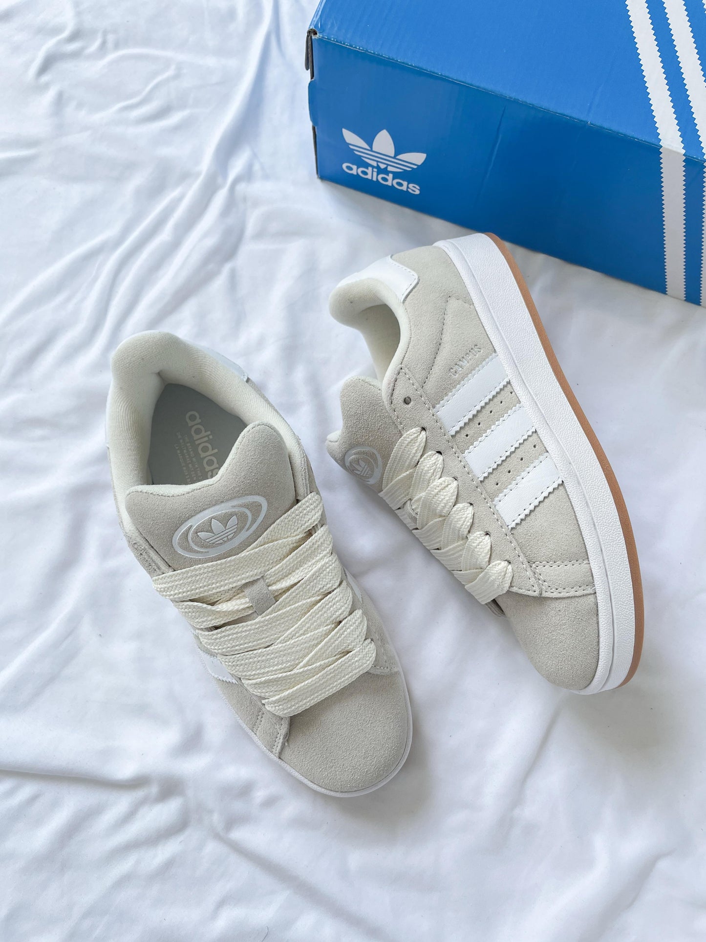 Campus 00s Beige