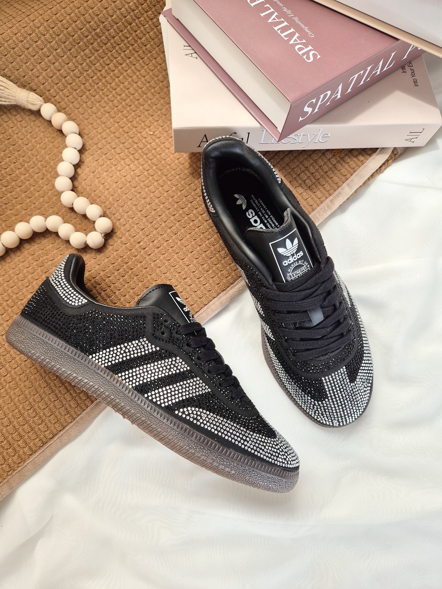 Samba Crystal Black