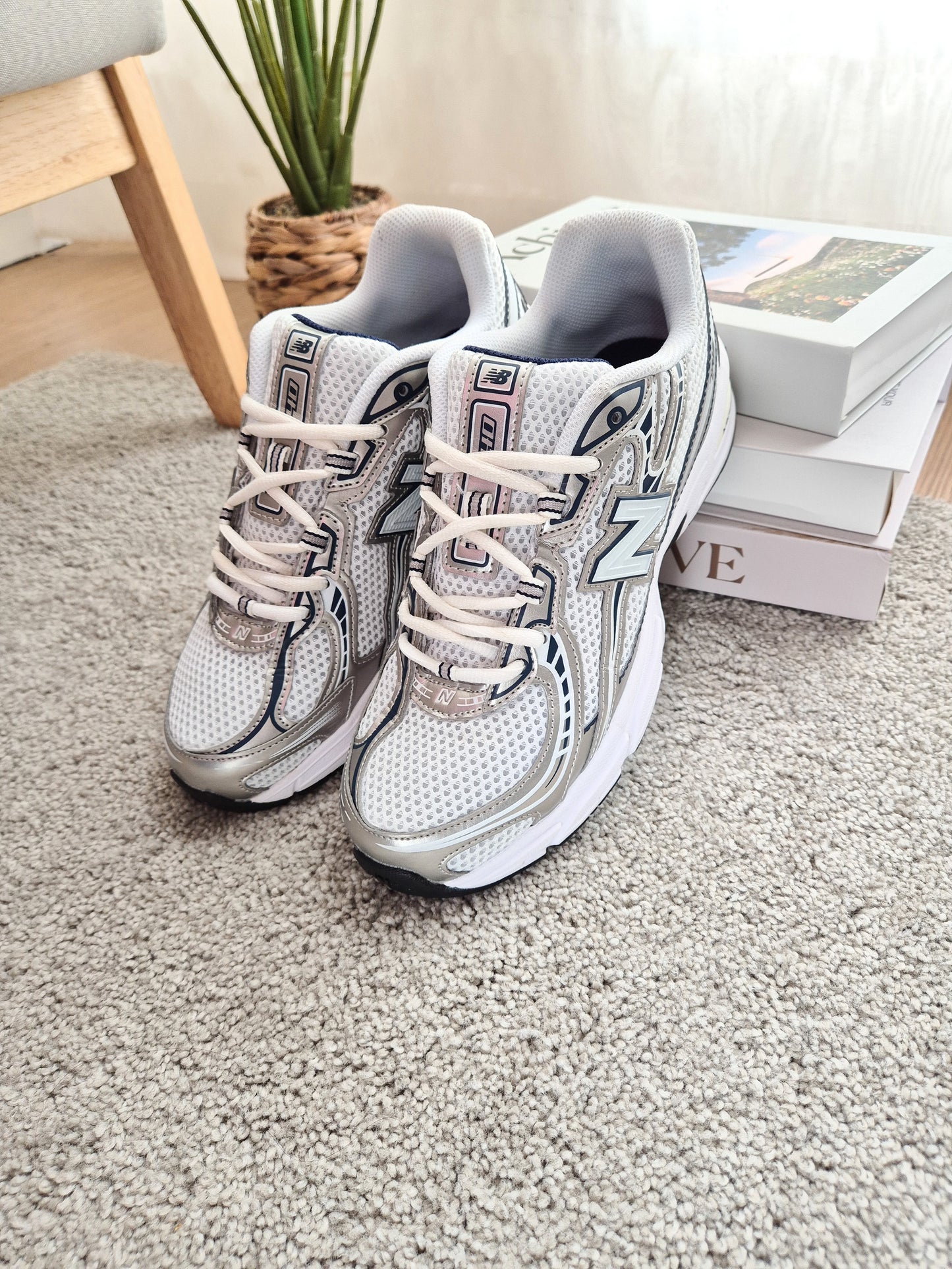 NB 740White Shadow/Grey