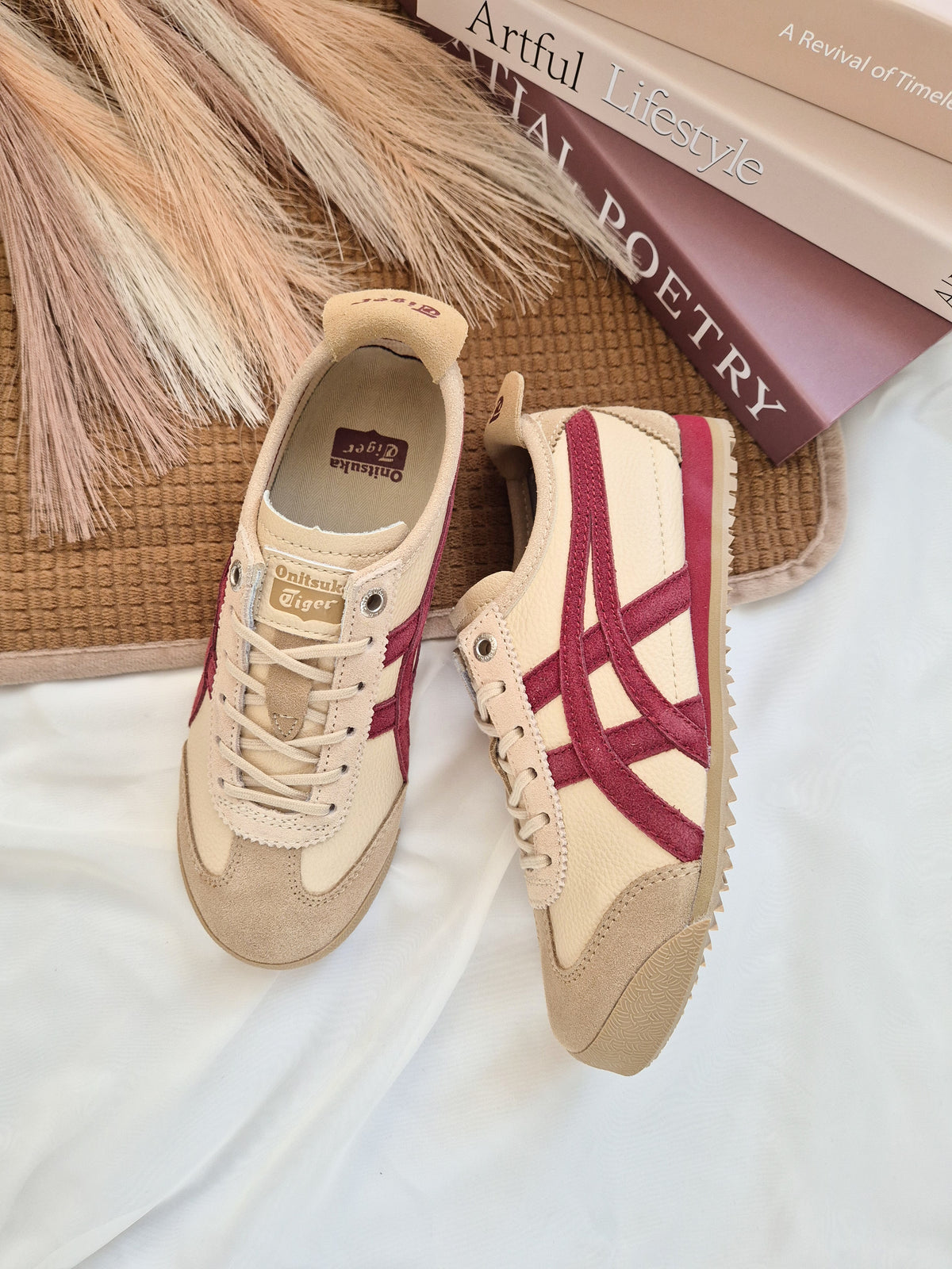 Onitsuka Tiger Mexico 66 SD Beige/Beet Juice