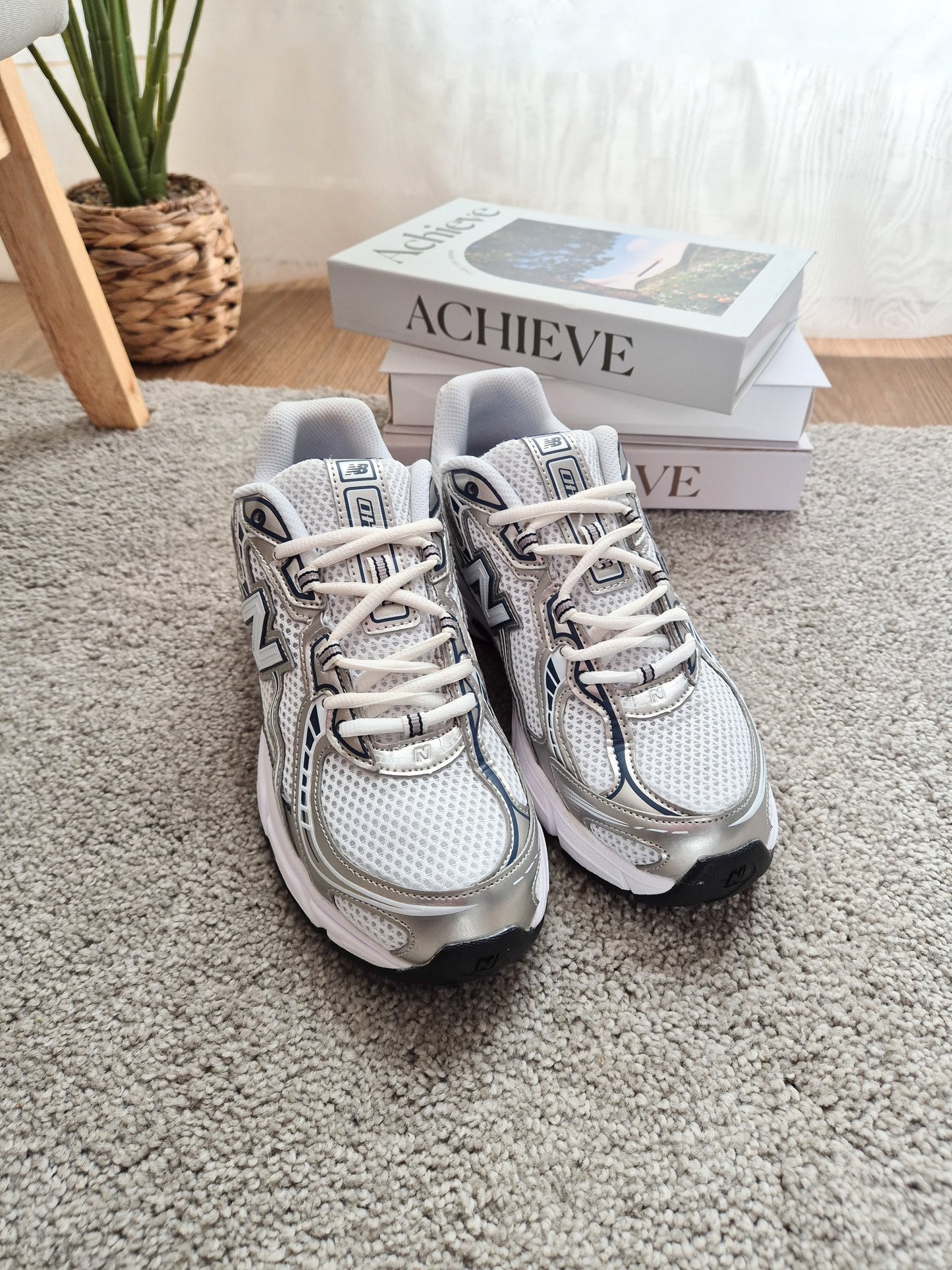 NB 740White Shadow/Grey