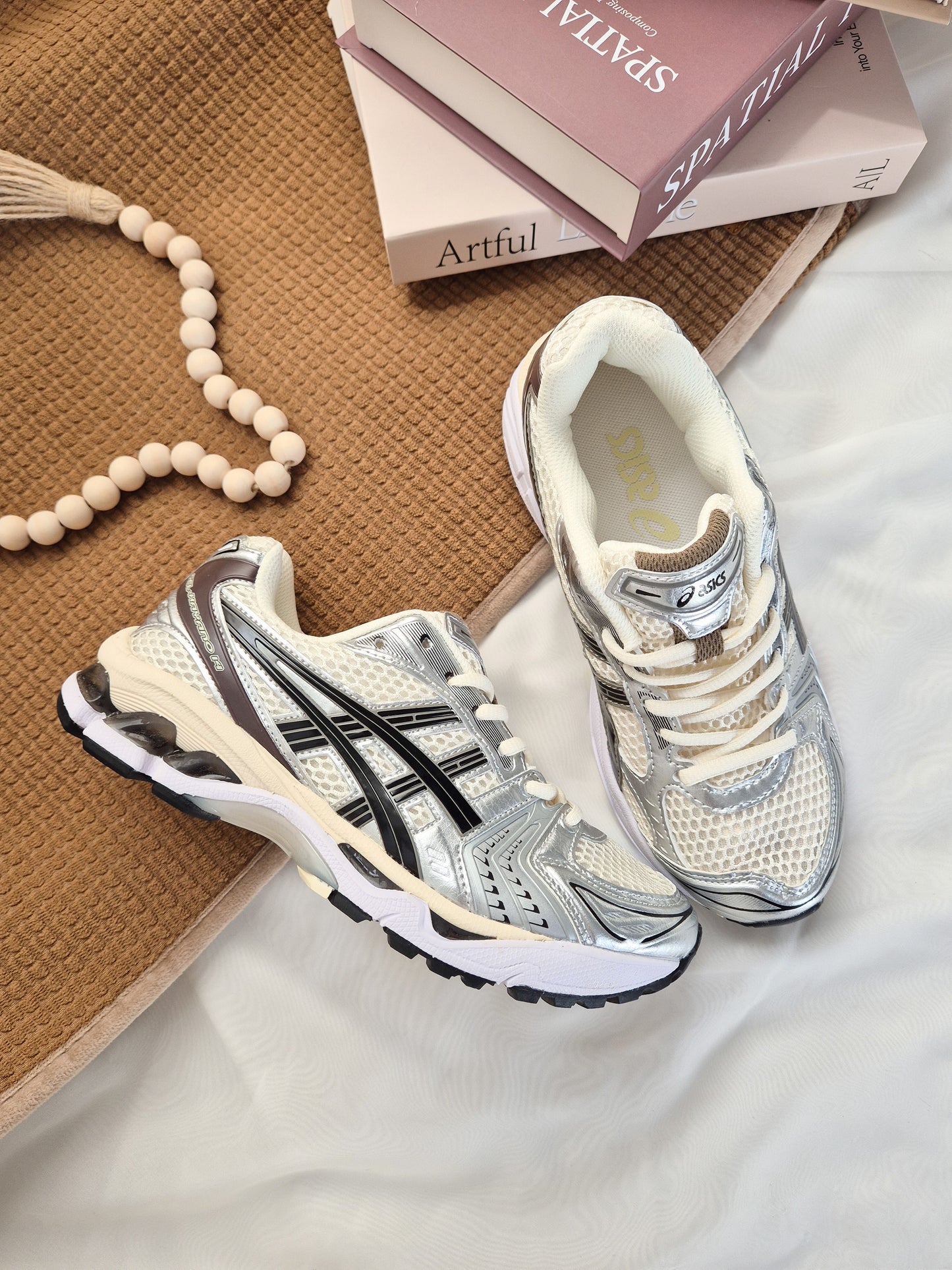 Asics Gel Kayano Cream/Black