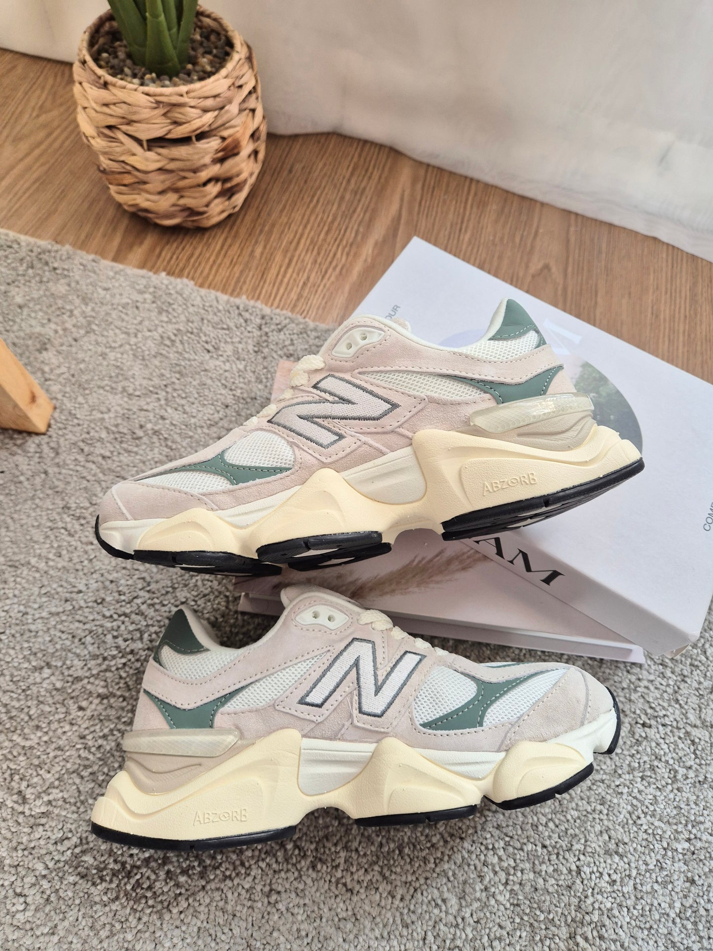 NB 9060 Linen Green