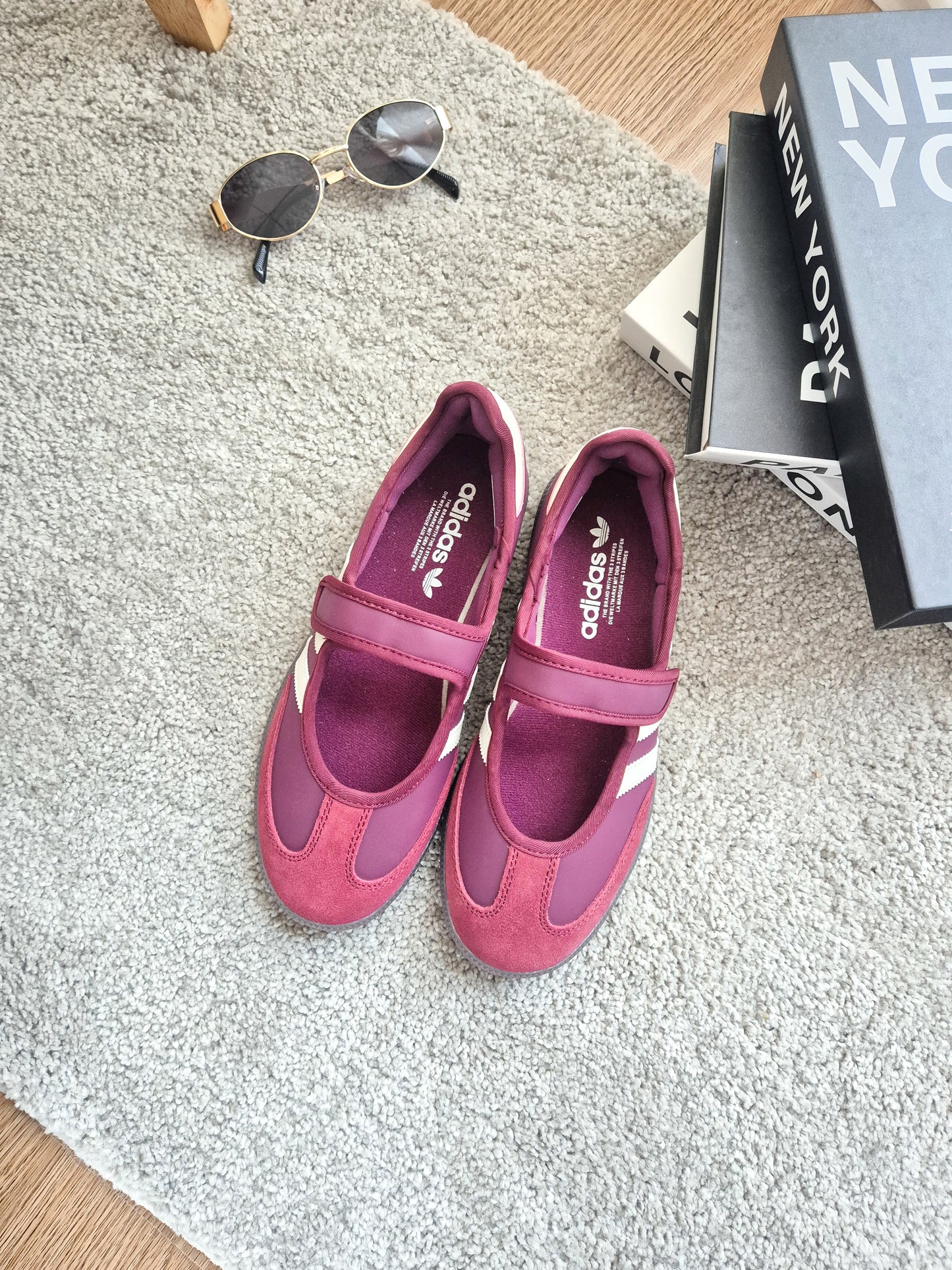 Samba Jane Burgundy