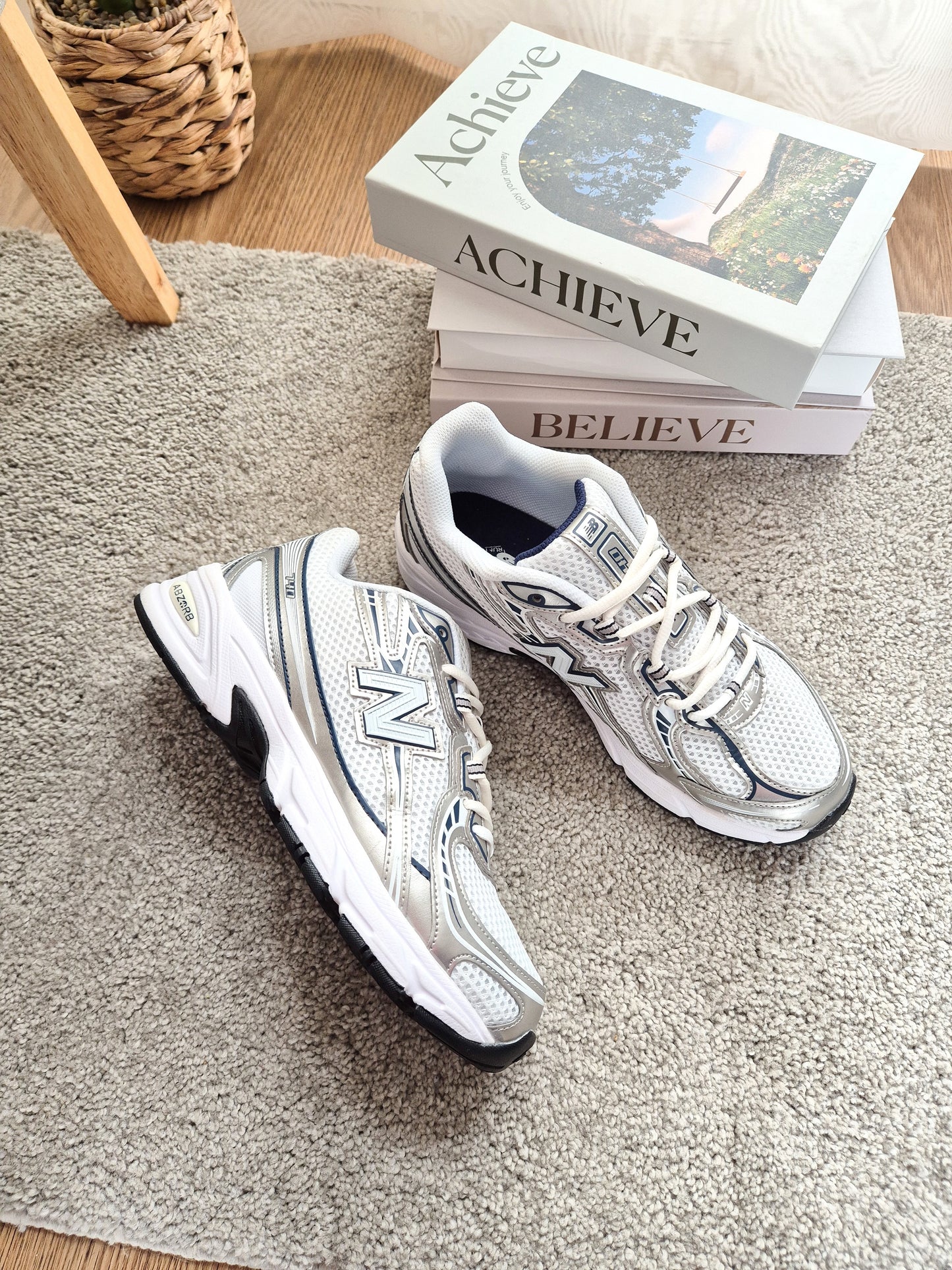 NB 740White Shadow/Grey
