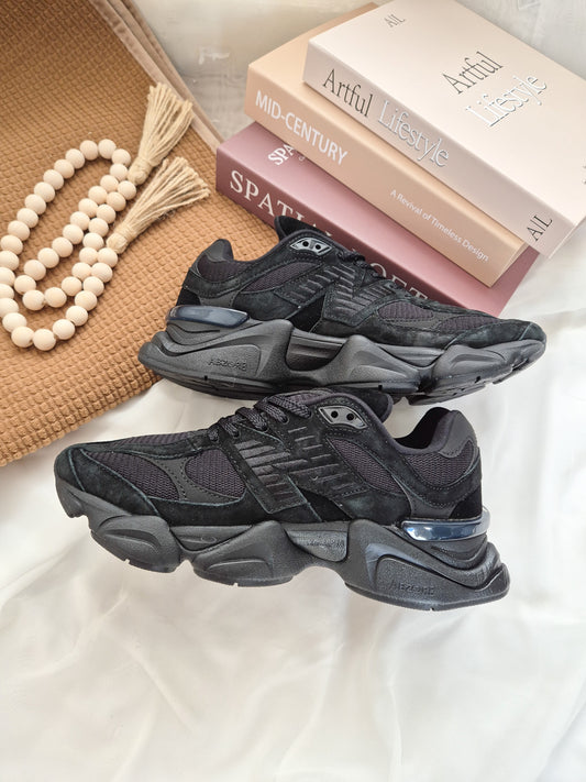 9060 lifestyle black