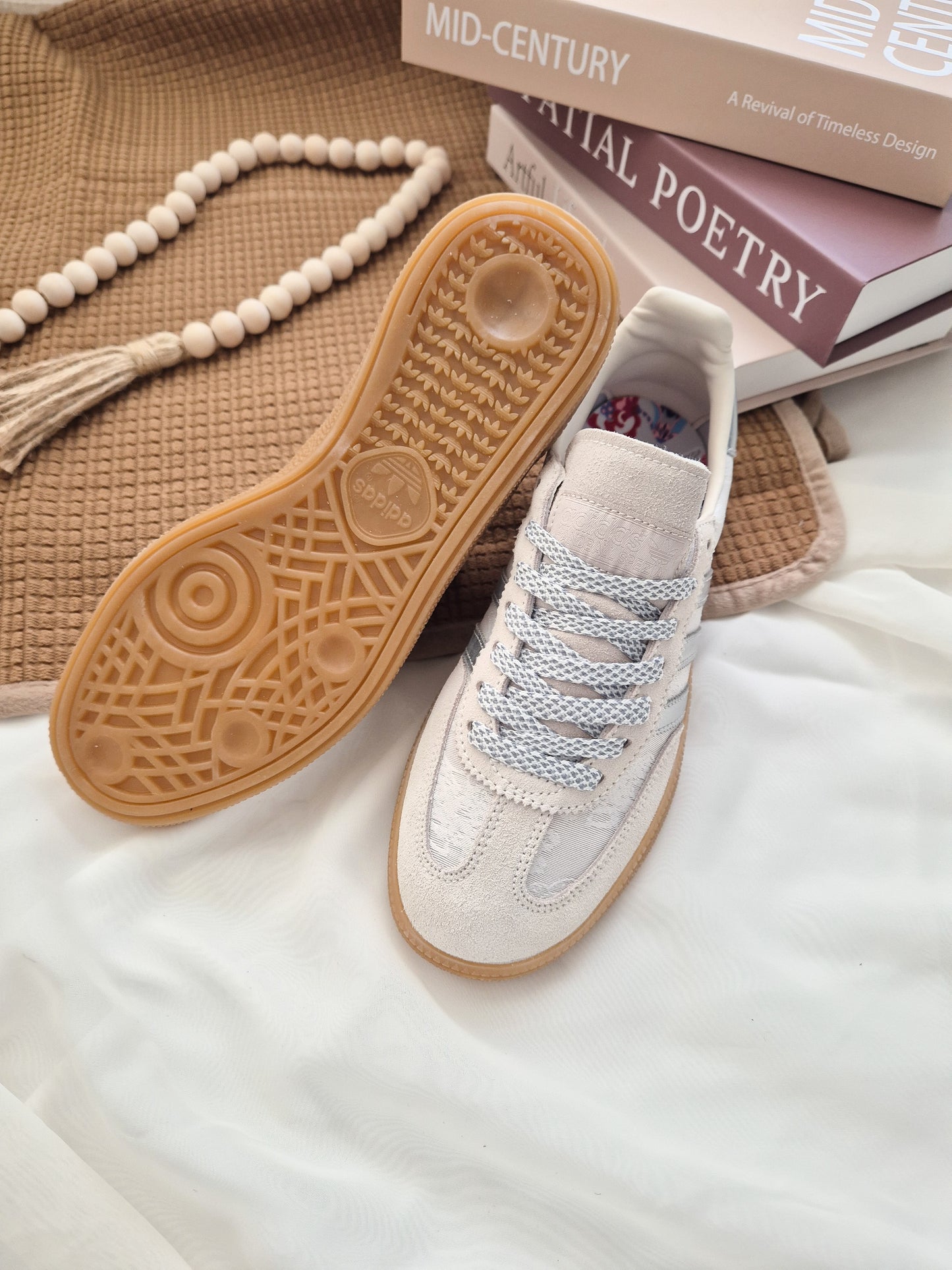 Spezial Liberty Cream Grey