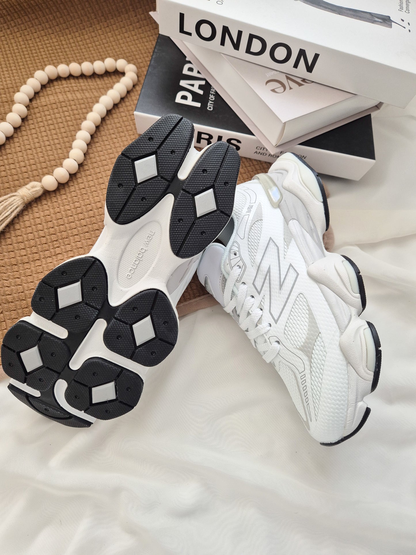 NB 9060 Ulta Whithe