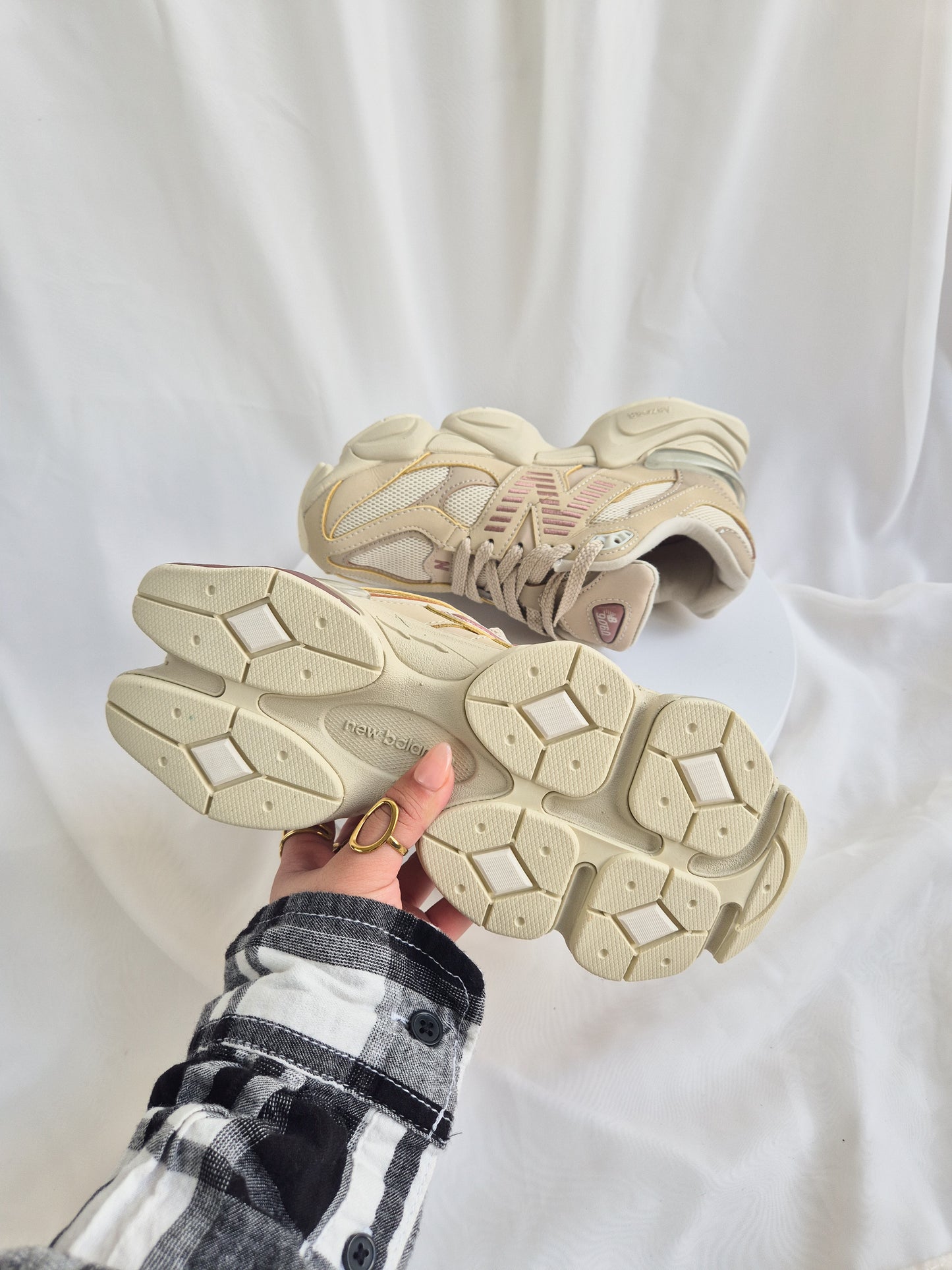 NB 9060 Bone Sparrow