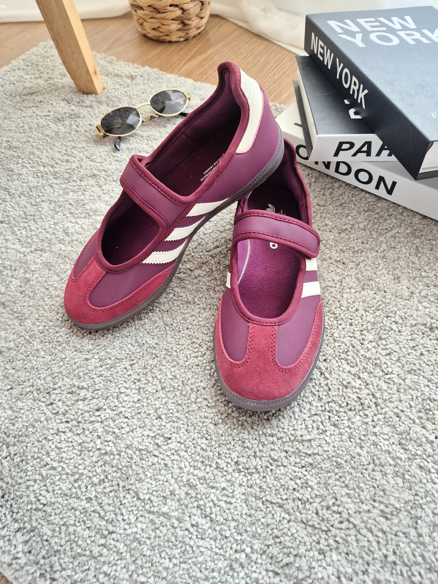 Samba Jane Burgundy