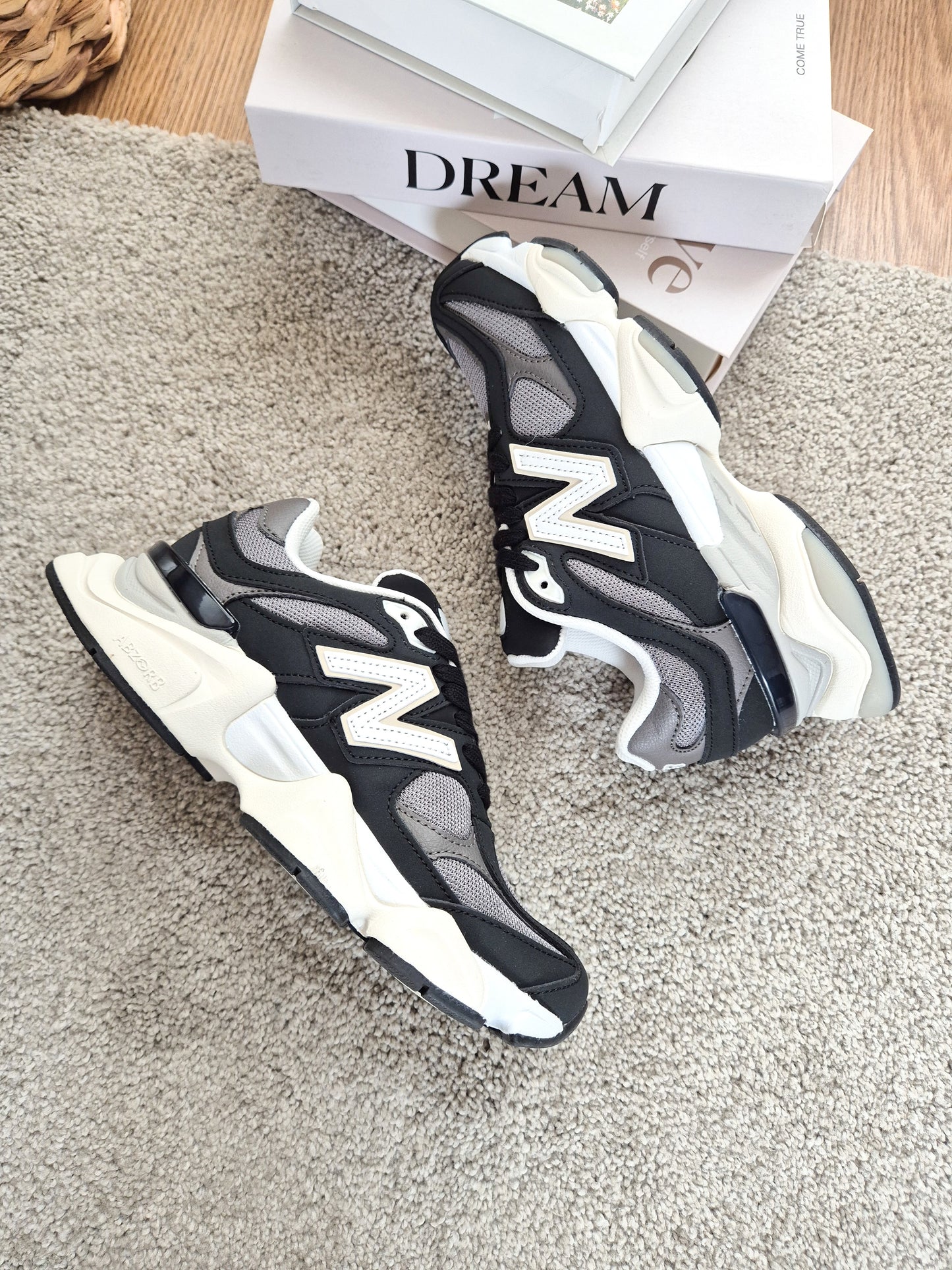 NB 9060 Tornado Black