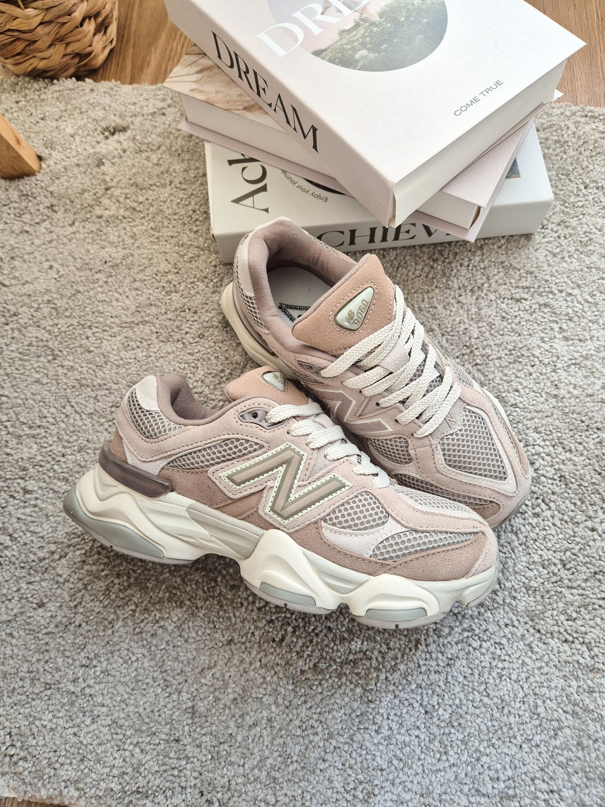 NB 9060 Arid Stone