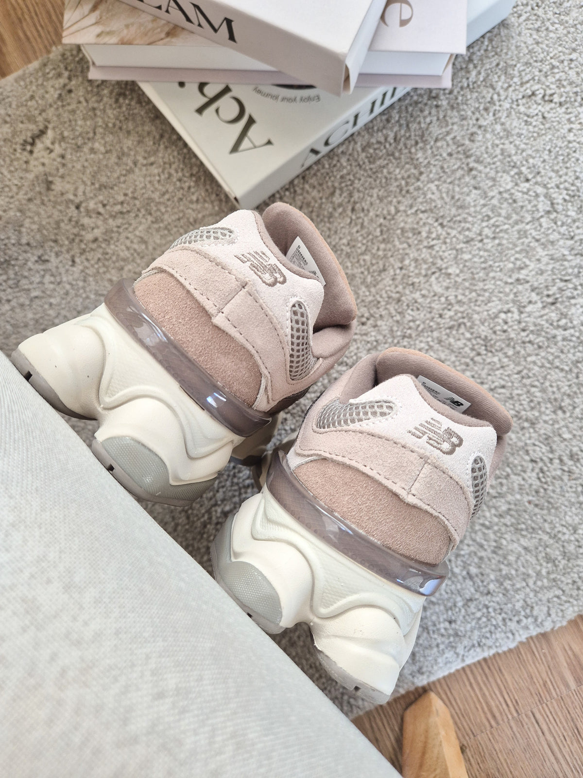 NB 9060 Arid Stone