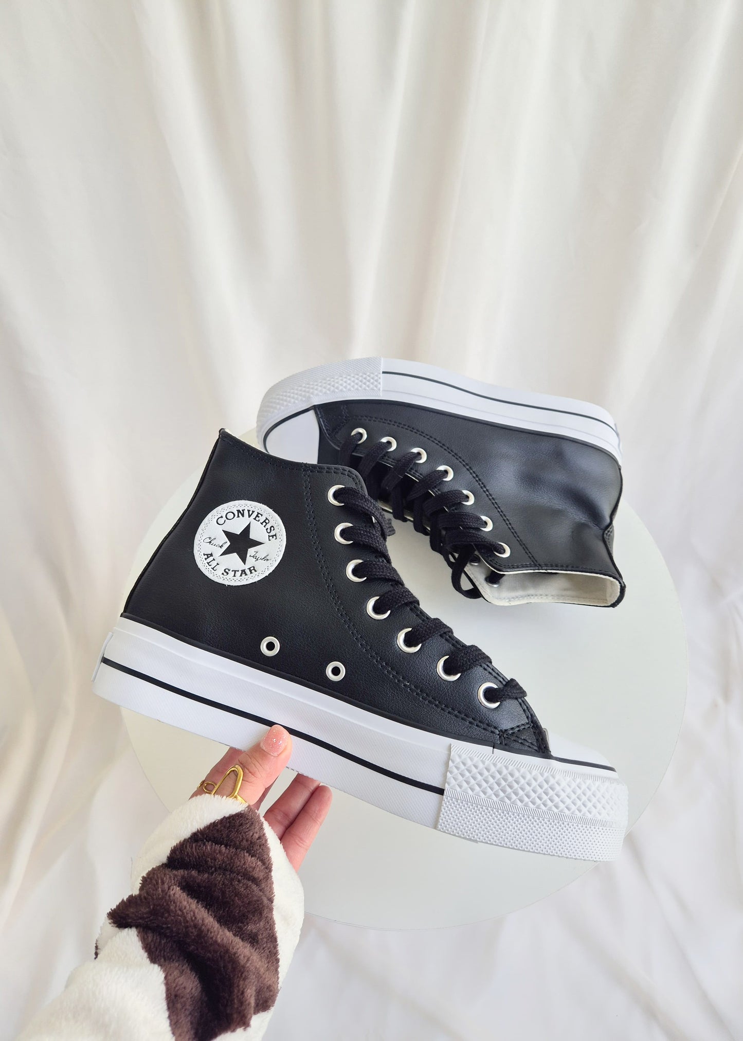 Chuck Taylor Plataforma (Cuero)