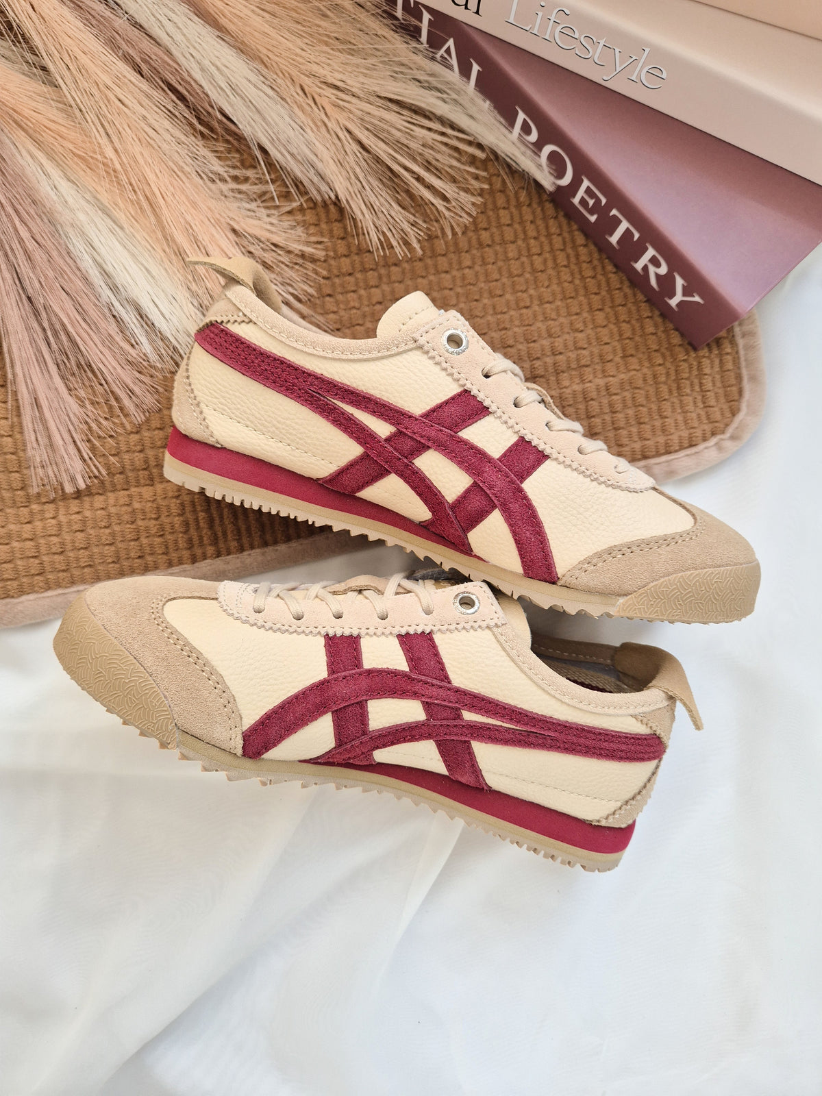 Onitsuka Tiger Mexico 66 SD Beige/Beet Juice