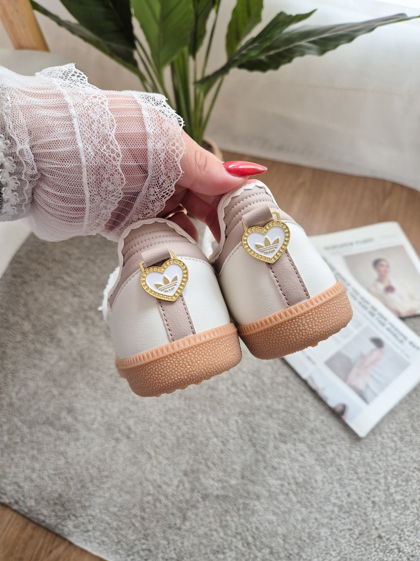 Samba Jane Ruffle Beige