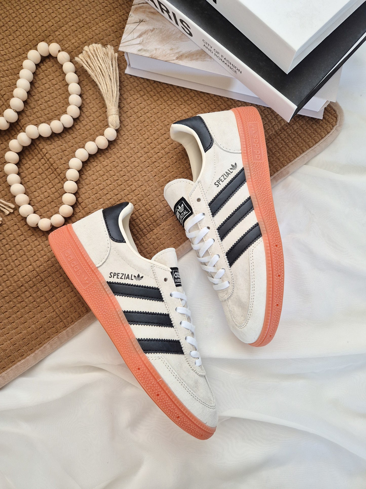 Handball Spezial Core Black