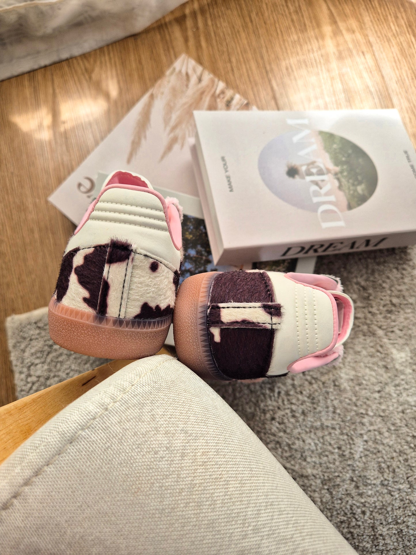 Samba Cow Fluffy Print