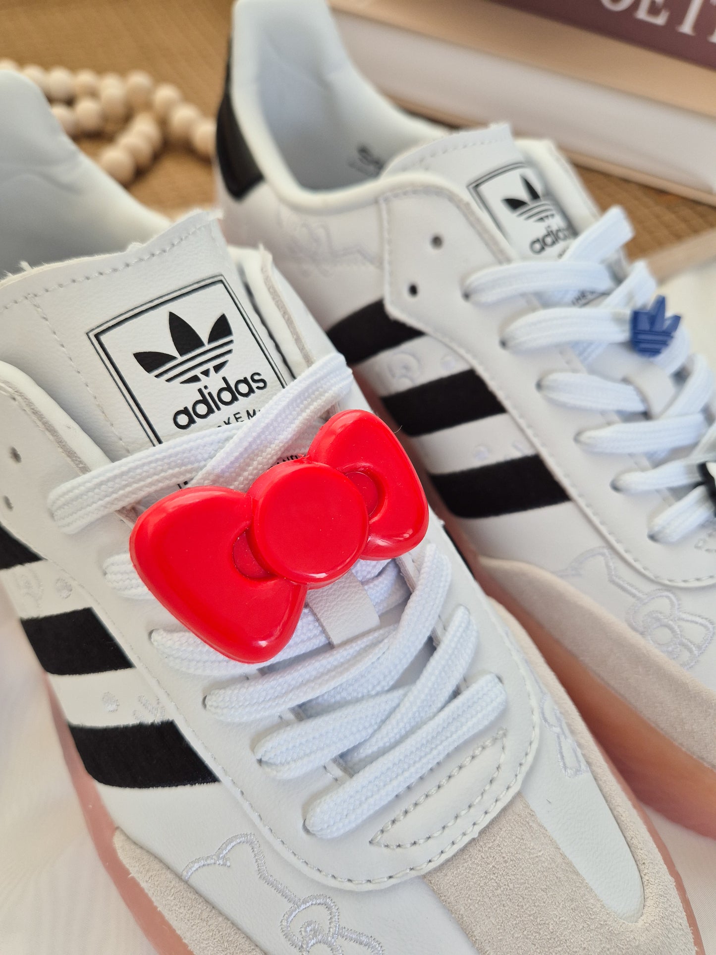 Sambae Hello Kitty